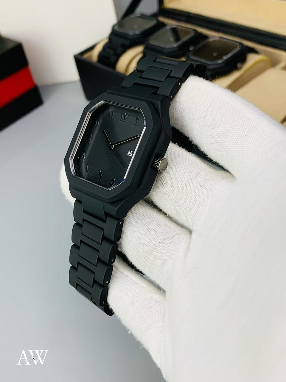 AURA WATCH(SQUARE SHAPE)