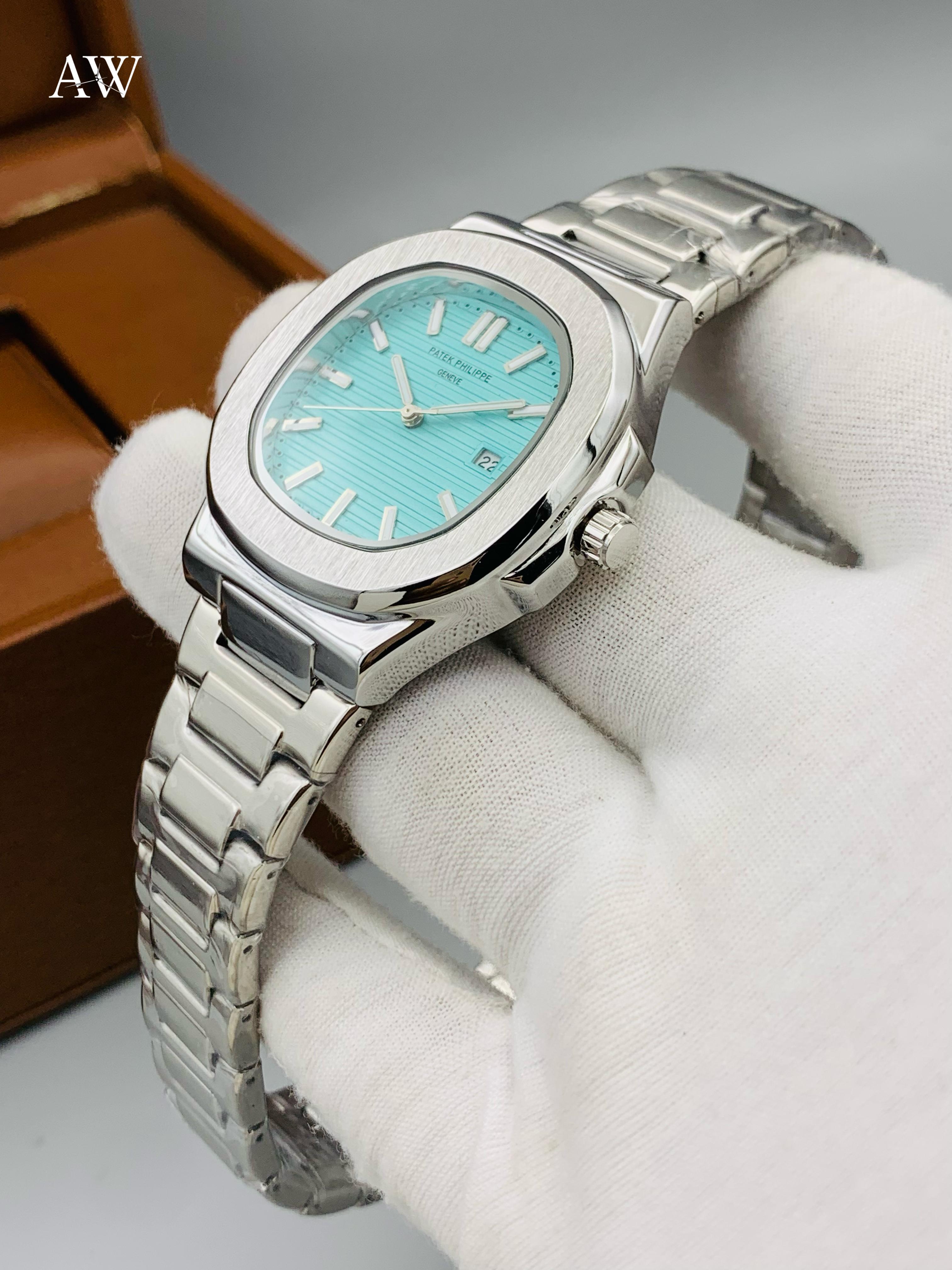 Patek Philippe Nautilus "Signature Steel Collection"